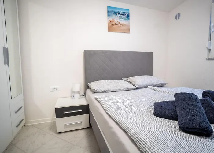 Skundric 5 By Interhome 维尔